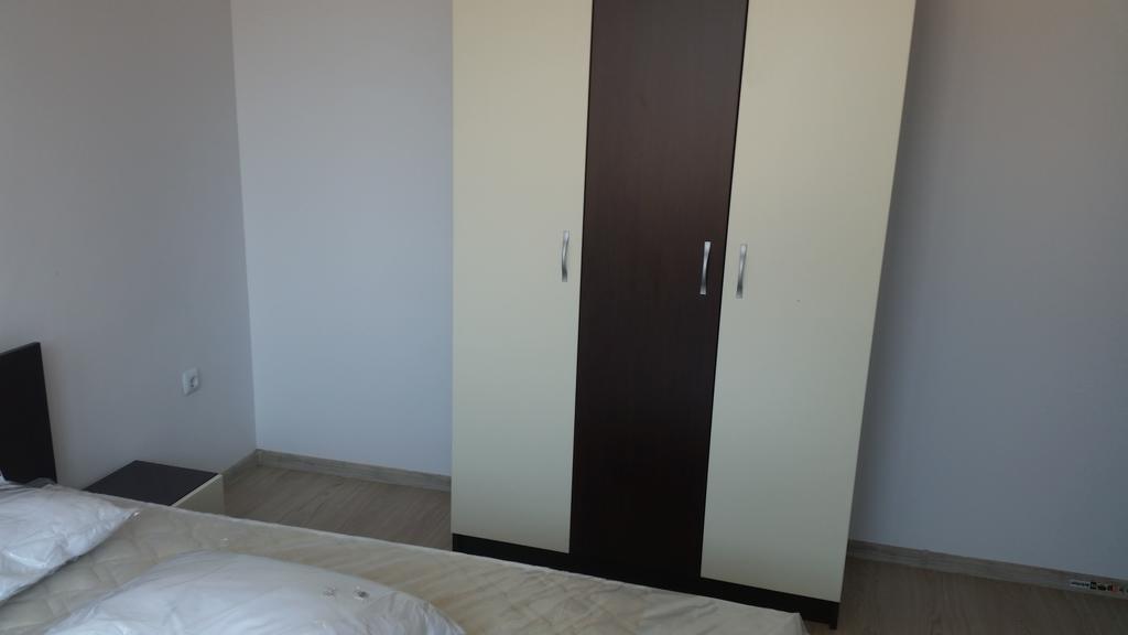 נסבר Villa Victory Apartments מראה חיצוני תמונה