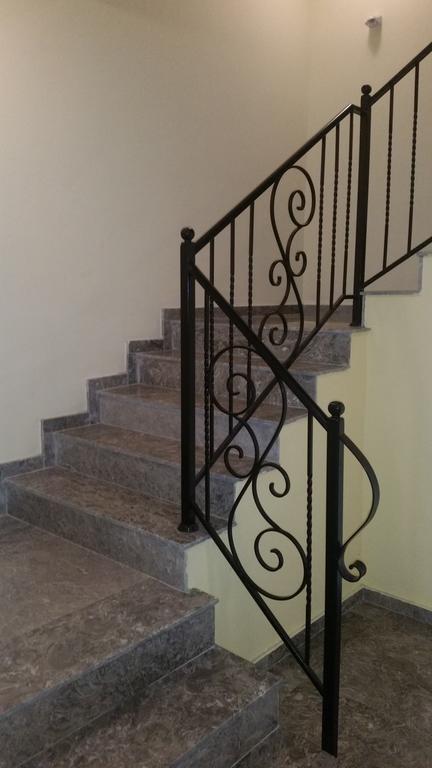 נסבר Villa Victory Apartments מראה חיצוני תמונה